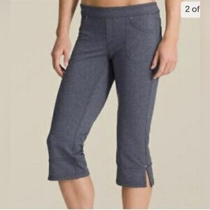 Athleta Gray Cropped Pants